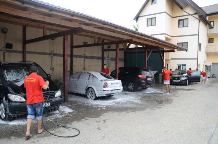 NĂVODARI: Bărbatul care a furat o mașină din spălătoria unde era angajat a fost ARESTAT