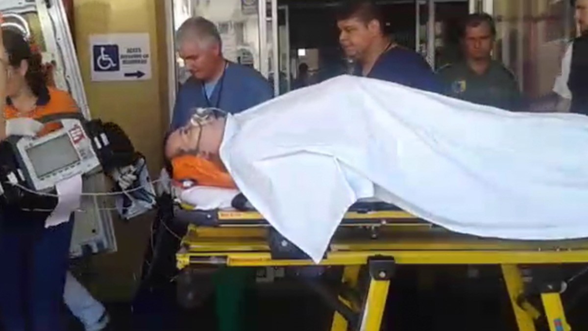 Pilotul care s-a catapultat din MIG lângă Kogălniceanu face progrese în vindecarea picioarelor