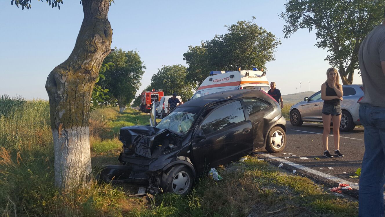 UPDATE – FOTO: Accident GRAV în TULCEA