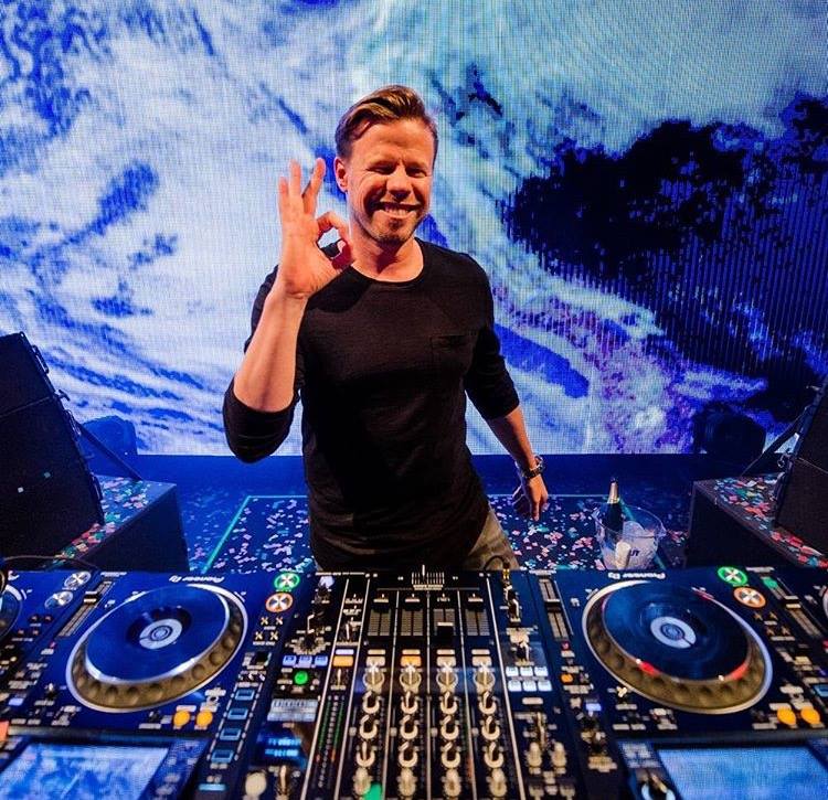 DJ Ferry Corsten la NEVERSEA: Muzica trance traversează un moment de cotitură
