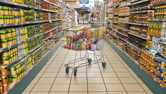 175 de produse alimentare analizate în cadrul studiului referitor la dublul standard
