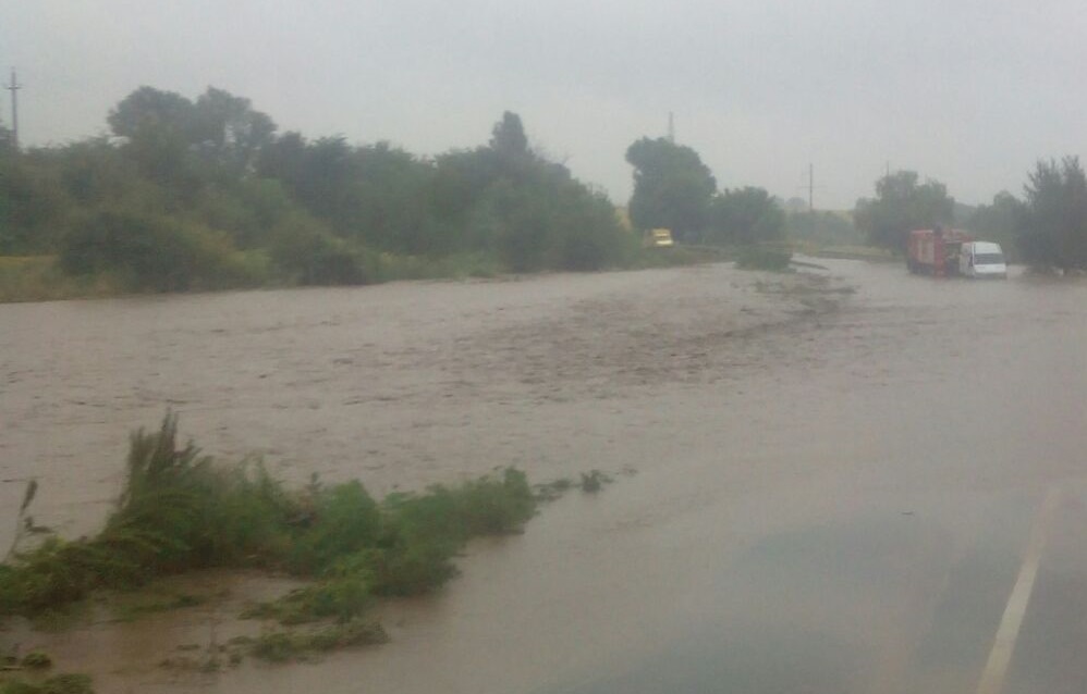 Județul TULCEA: Zeci de persoane evacuate dintr-un sat. O localitate a rămas fără energie electrică