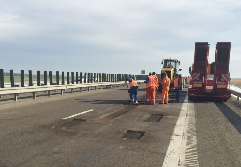 Atenție, șoferi! Lucrări condiționate de vreme pe Autostrada Soarelui
