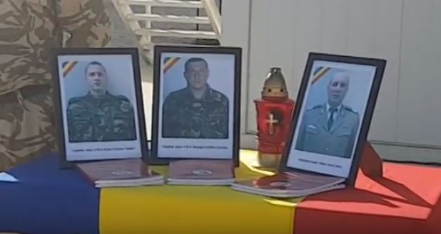 ARGEȘ: Militarii decedați în accident, înaintați în grad post-mortem