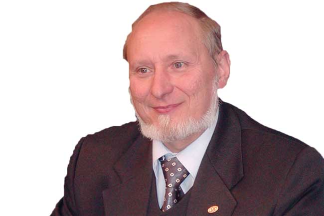 Prof. dr. Aurel Papari, sub control judiciar pentru 30 de zile