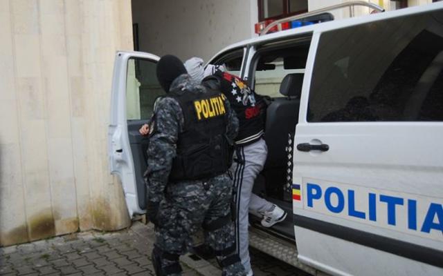 Operaţiune amplă a DIICOT şi a Poliţiei Române – 457 de percheziţii şi 367 de mandate de aducere