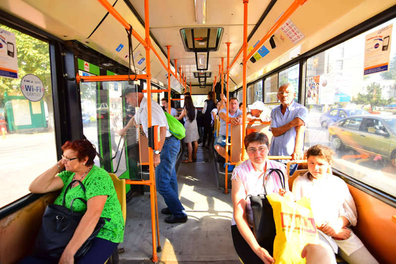 Cum puteți evita să luați amendă dacă urcați în autobuzele RATC fără bilet