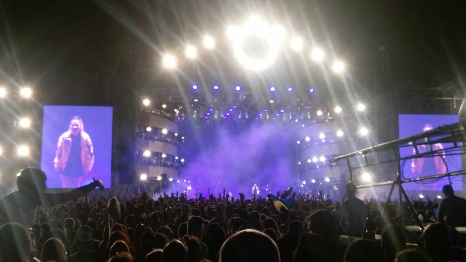 Rita Ora, vedeta serii la NEVERSEA (video)