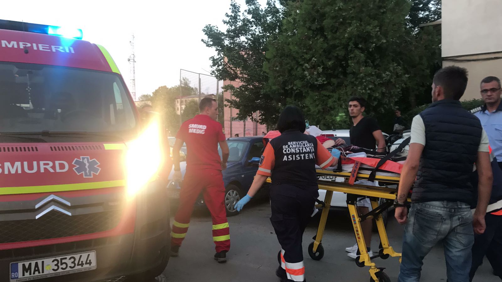 UPDATE – FOTO: INCENDIU într-un bloc din CONSTANȚA