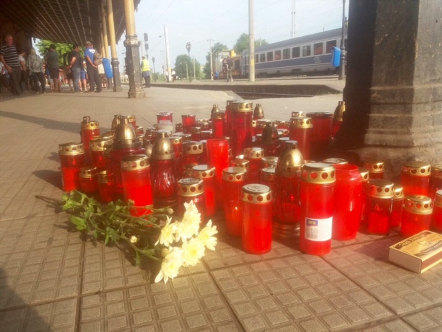 Mesajul cutremurător lăsat de mama care s-a aruncat în fața trenului cu cei trei copii