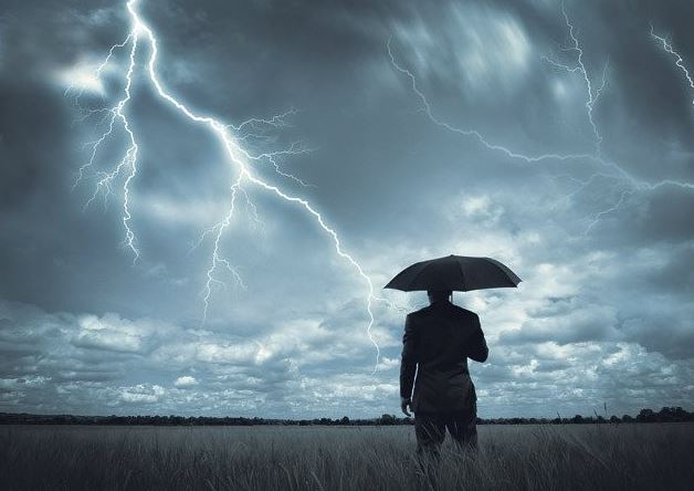 Șase localități din județul CONSTANȚA sunt sub cod galben de ploi și descărcări electrice