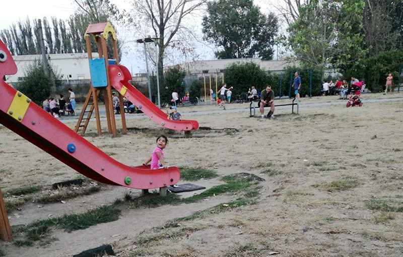 CONSTANȚA: Copiii mai au de așteptat până vor avea noi locuri de joacă