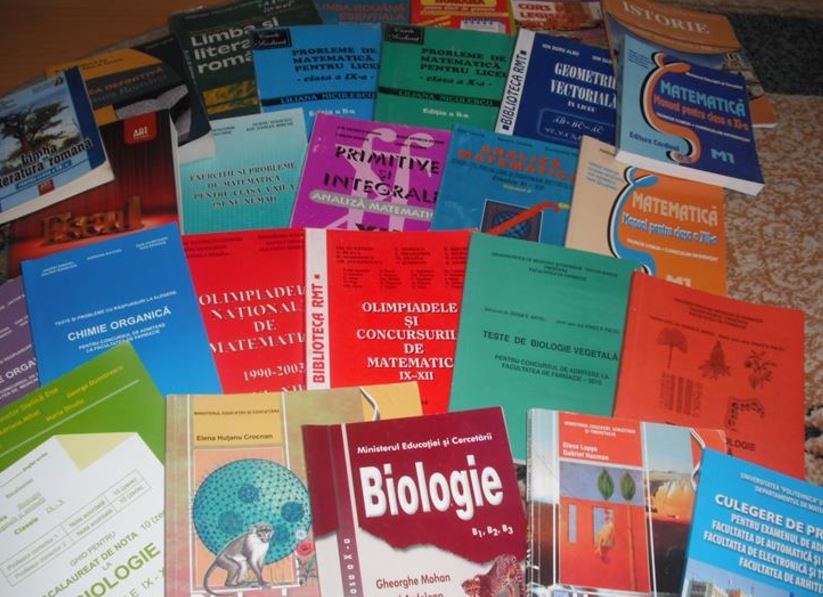 Culegerile, caietele şi celelalte mijloace de învâţământ auxiliare NU mai sunt valabile