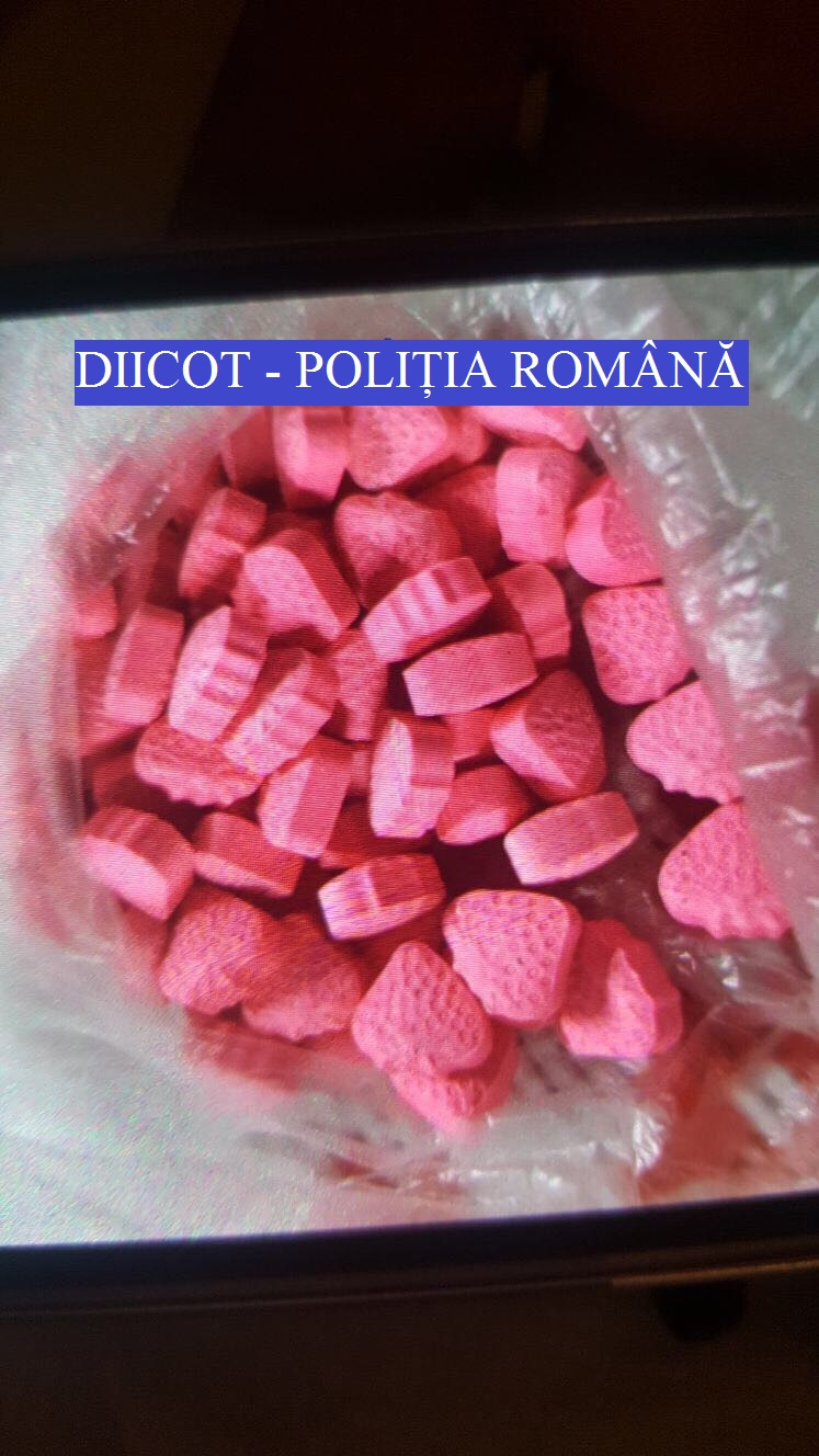 CONSTANȚA: Reținuți de procurorii DIICOT pentru infracțiuni cu DROGURI de mare risc