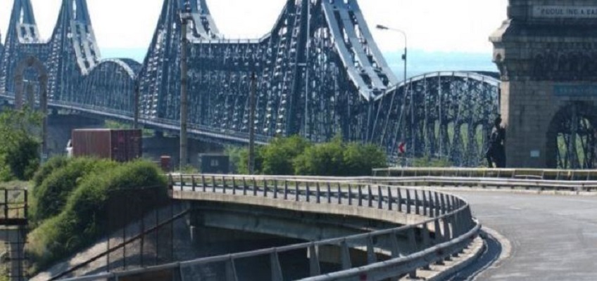 Trafic restricționat pe podurile de la Fetești și Cernavodă din cauza unor lucrări
