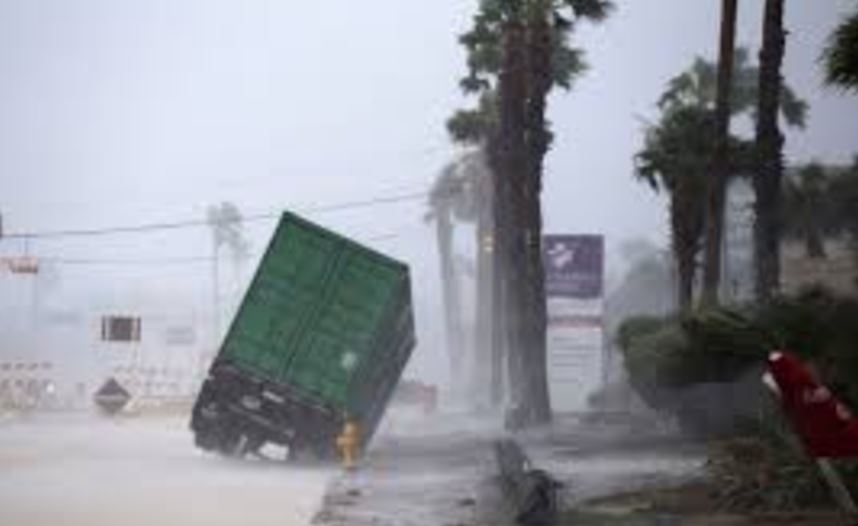 SUA: Fenomene meteo EXTREME din cauza uraganulului Harvey