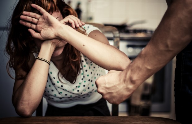 CONSTANȚA – Mai puțin de jumătate din victimele violenței domestice obțin ordine de restricție împotriva agresorilor