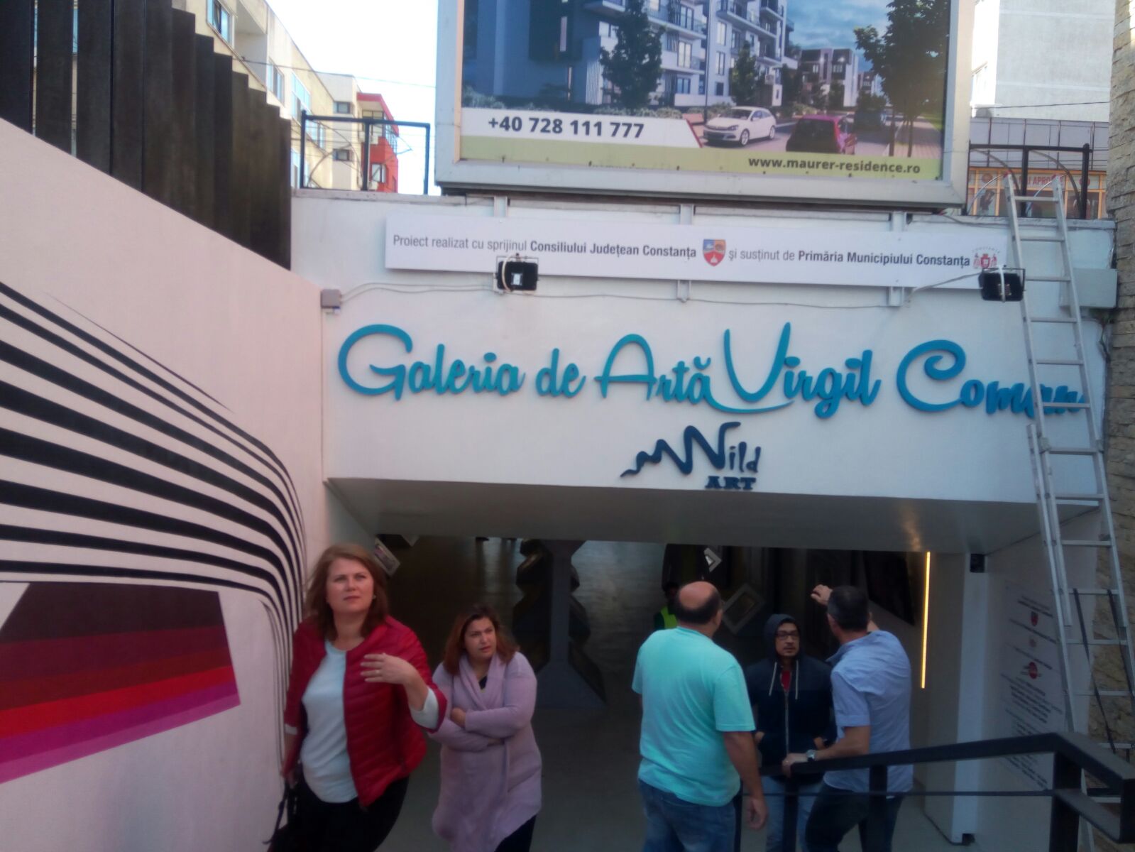 FOTO – CONSTANȚA: Inaugurarea galeriei de artă din pasajul pietonal de pe strada Ştefan cel Mare