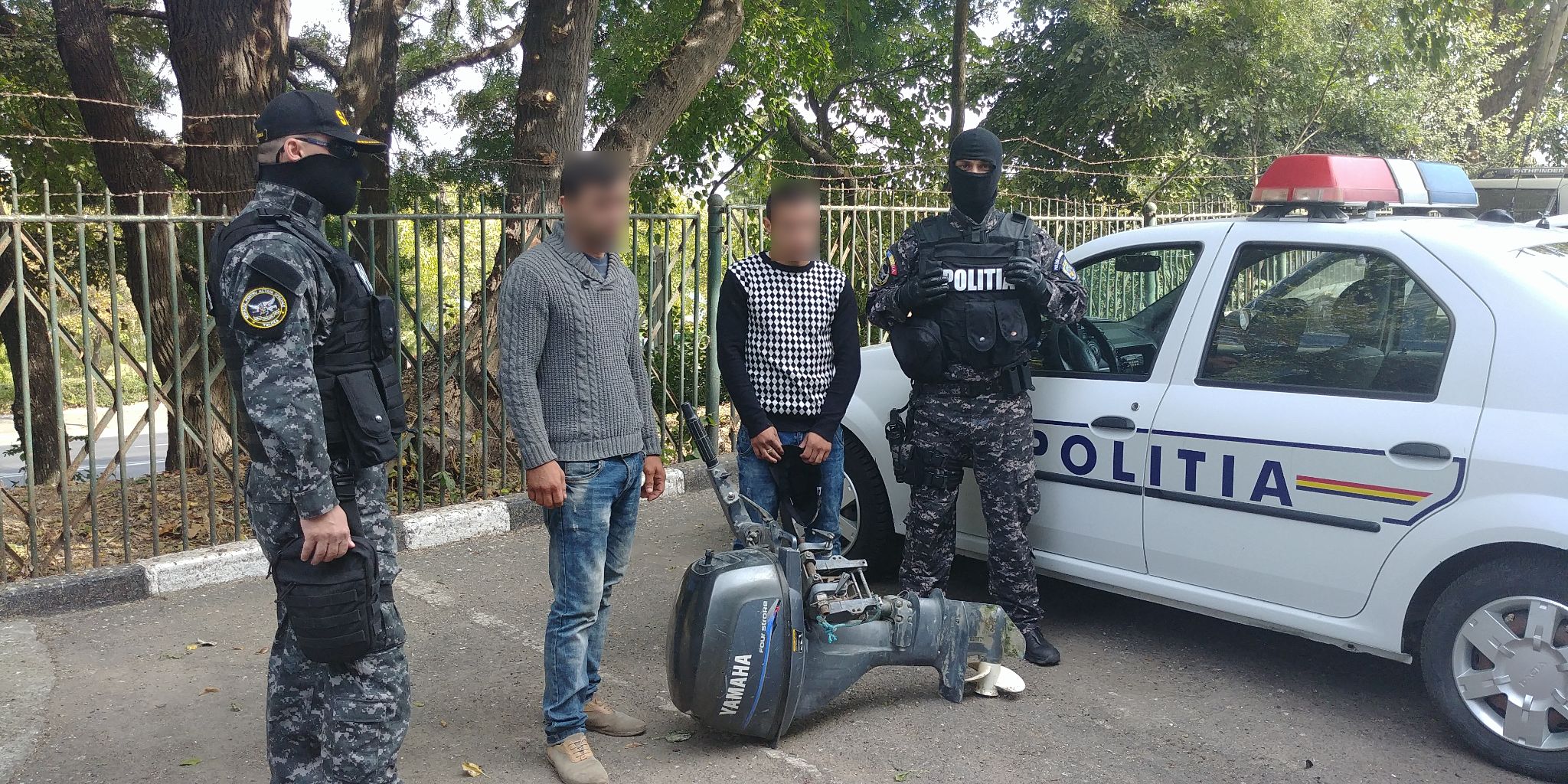 TUCEA/FOTO: Bărbați cercetați penal după ce ar fi furat un motor de barcă