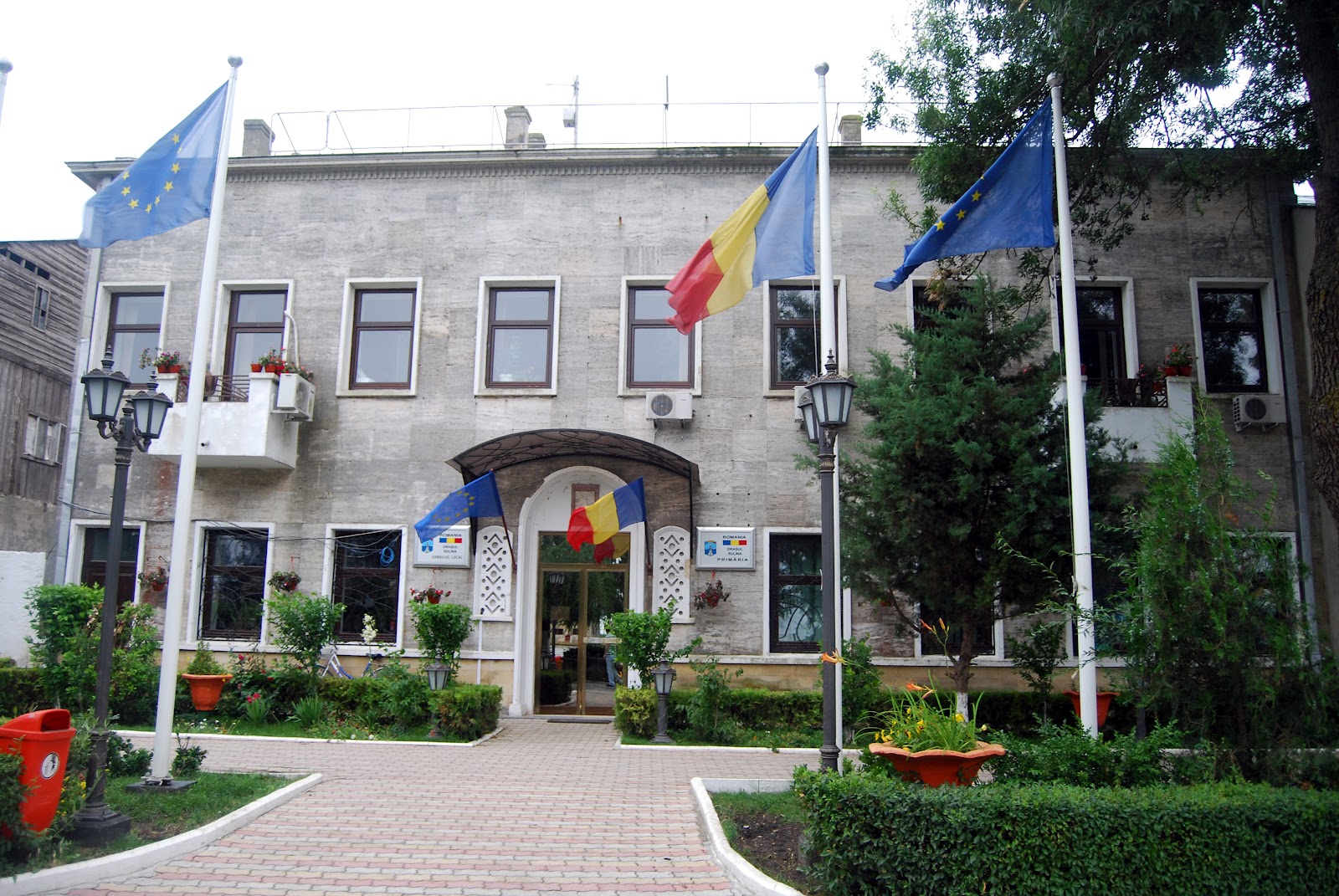 SULINA: 5 proiecte de hotărâre se află astăzi în dezbaterea aleșilor reuniți în ședința Consiliului Local
