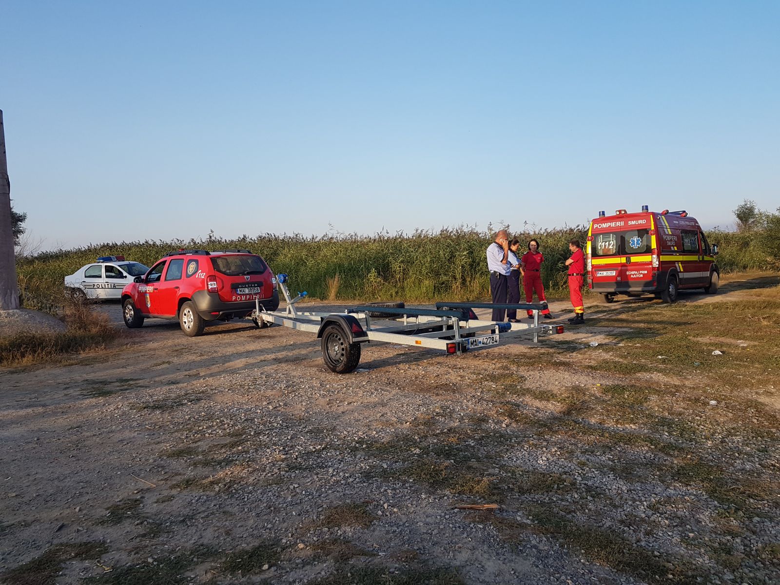 TULCEA/FOTO: Bărbat înecat după ce s-a răsturnat cu barca