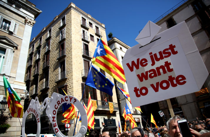 Referendum cu probleme în CATALONIA: Parchetul a ordonat sigilarea secțiilor de votare