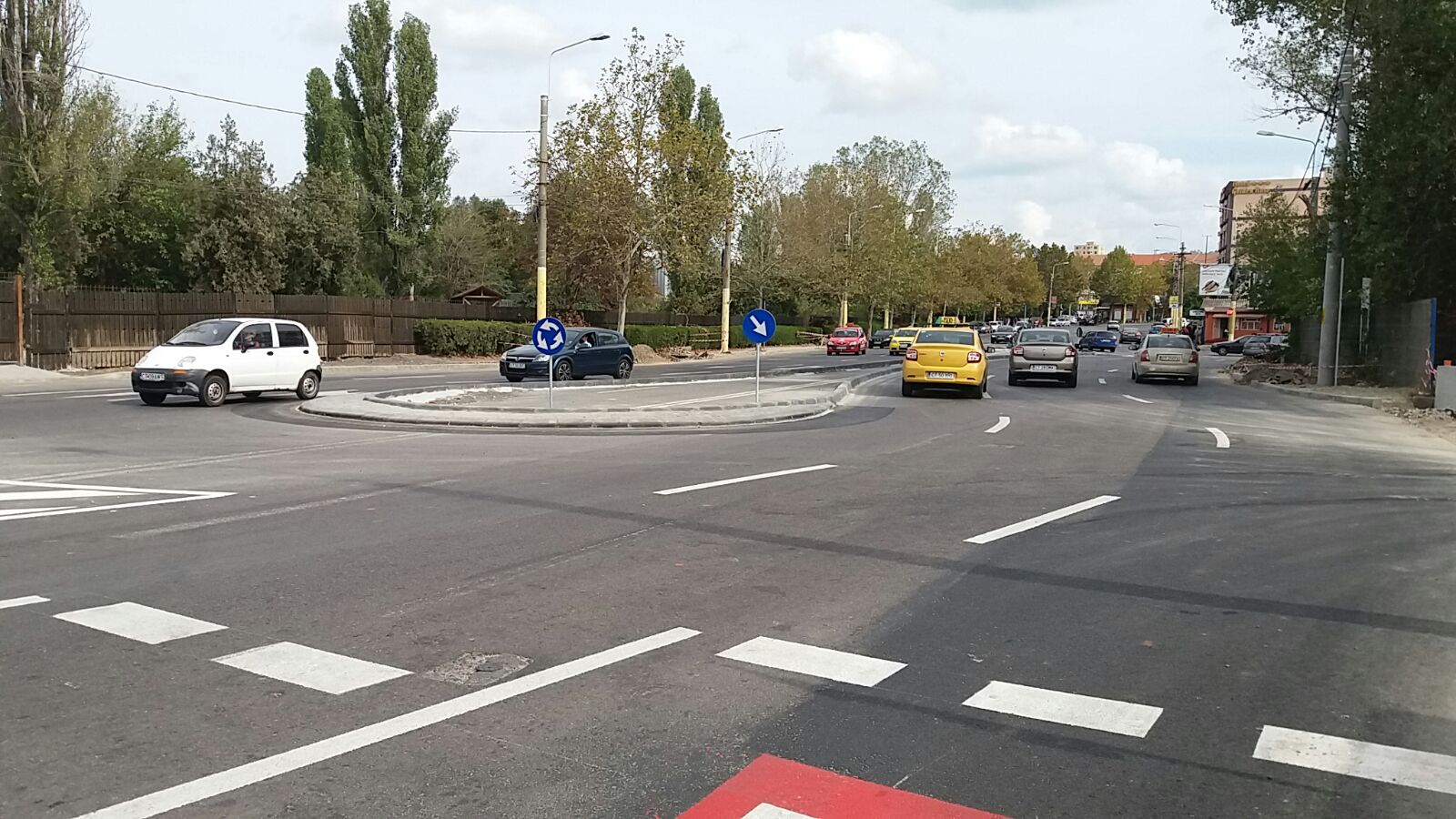 FOTO – CONSTANȚA: Sensurile giratorii din oraș, sau lipsa lor, o adevărată provocare pentru șoferi