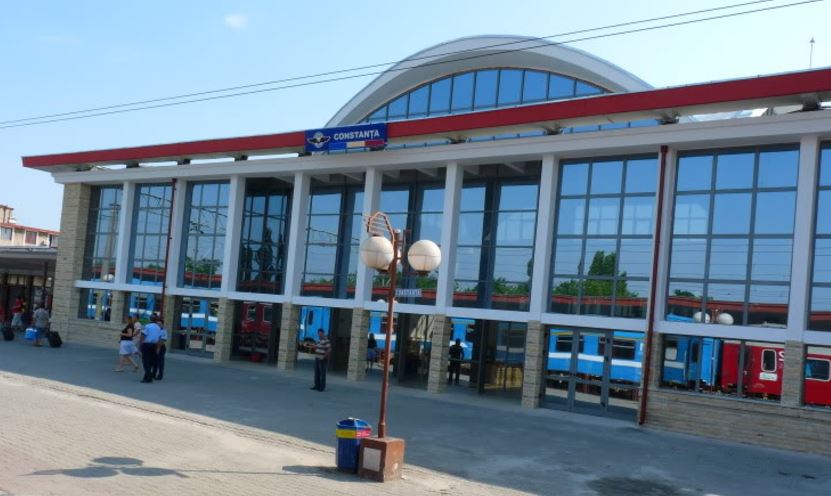 Campania #SEPOATE, petiție online pentru infrastructură. Un vagon modernizat ajunge la CONSTANȚA