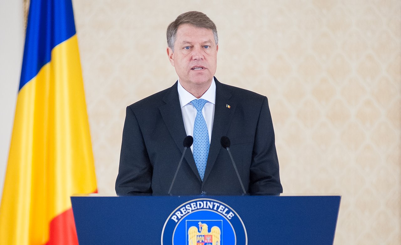 Preşedintele Iohannis se consultă cu formaţiunile parlamentare pentru desemnarea unui premier
