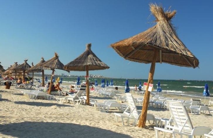 Părerile turiștilor sunt împărțite în ceea ce privește programul „Litoralul pentru Toţi”