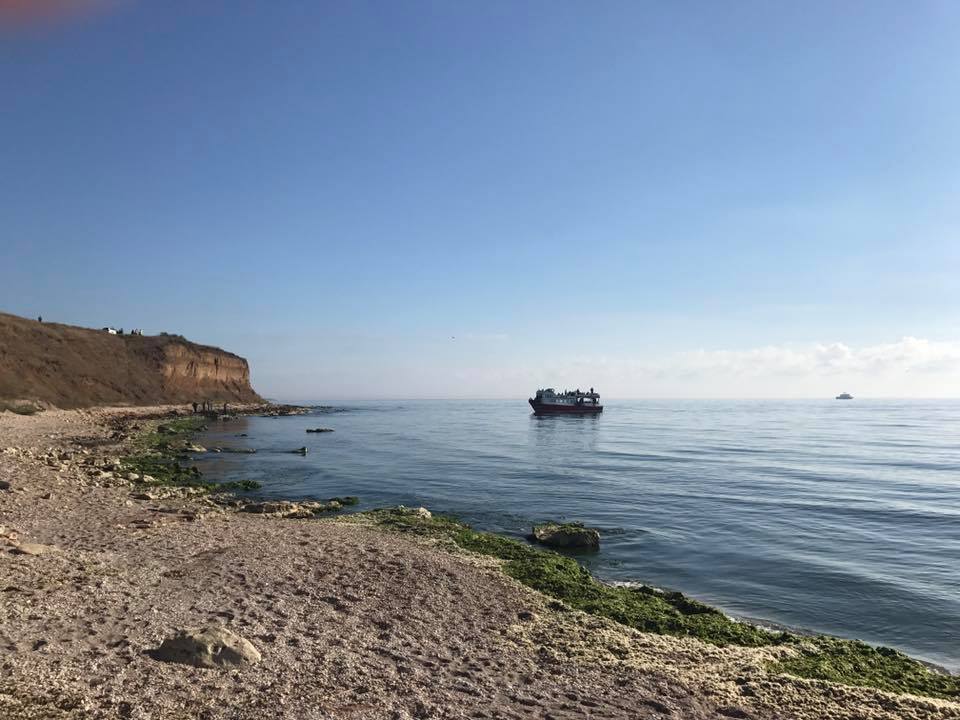 Județul CONSTANȚA: Cetățeanul turc, cercetat pentru călăuzirea a 96 de migranţi pe Marea Neagră, arestat preventiv