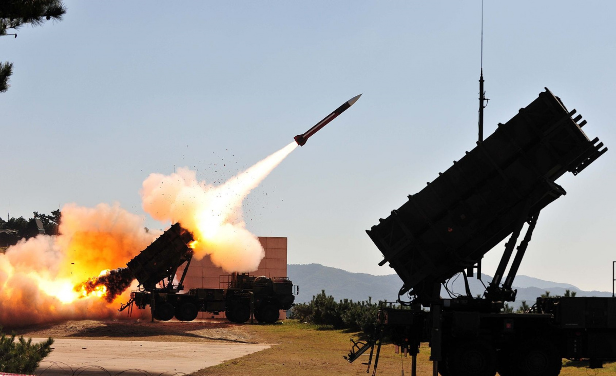 România a efectuat plata pentru primul sistem de rachete Patriot