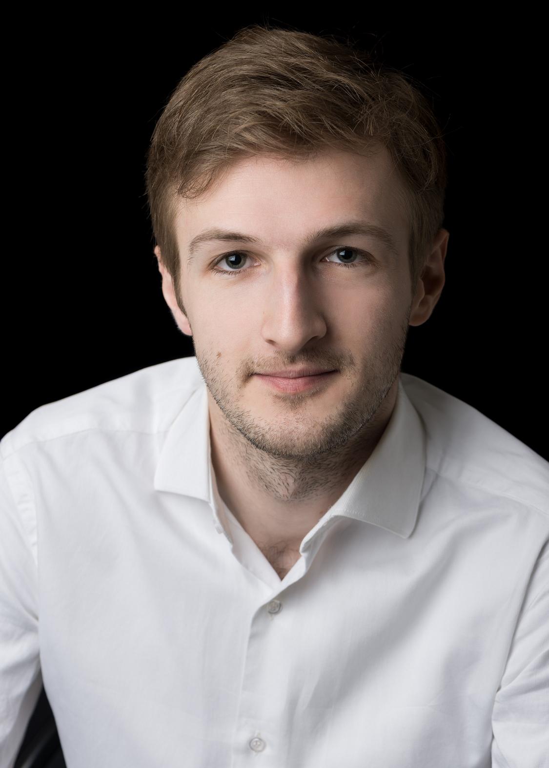 Andrei Feher, la pupitrul Orchestrei Naţionale Radio