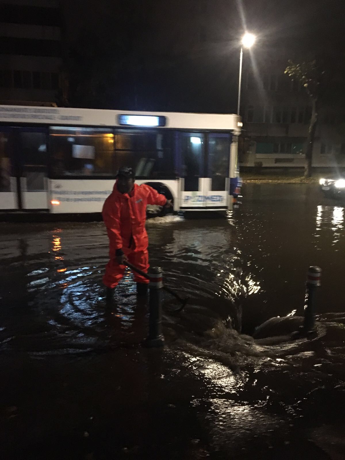 FOTO: Mai multe străzi din Constanța, Eforie și Mangalia, inundate în urma ploilor