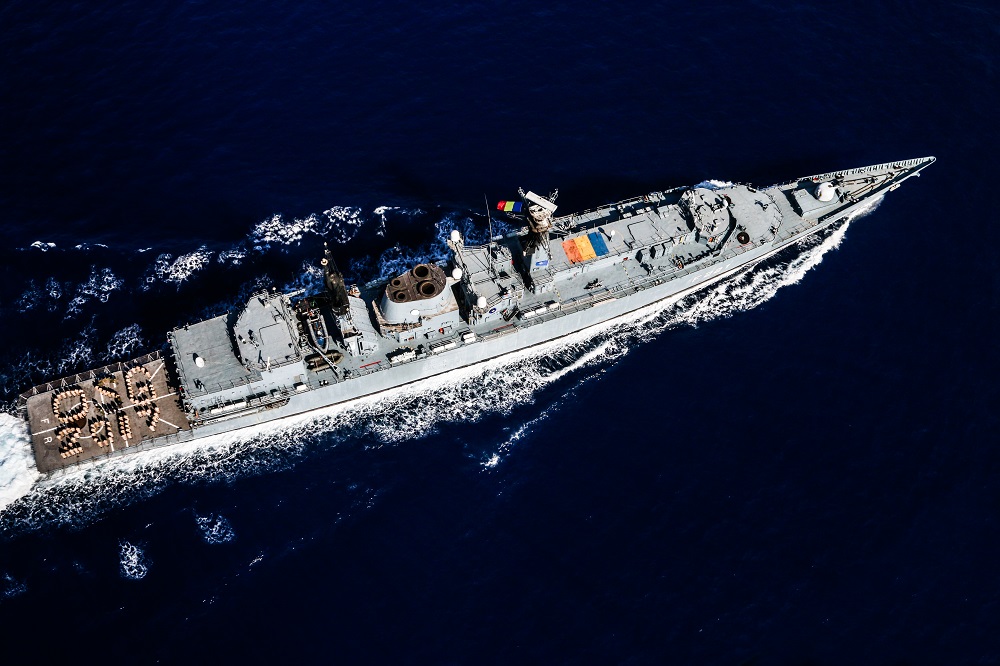 FOTO: Fregata Regele Ferdinand se întoarce în Marea Neagră