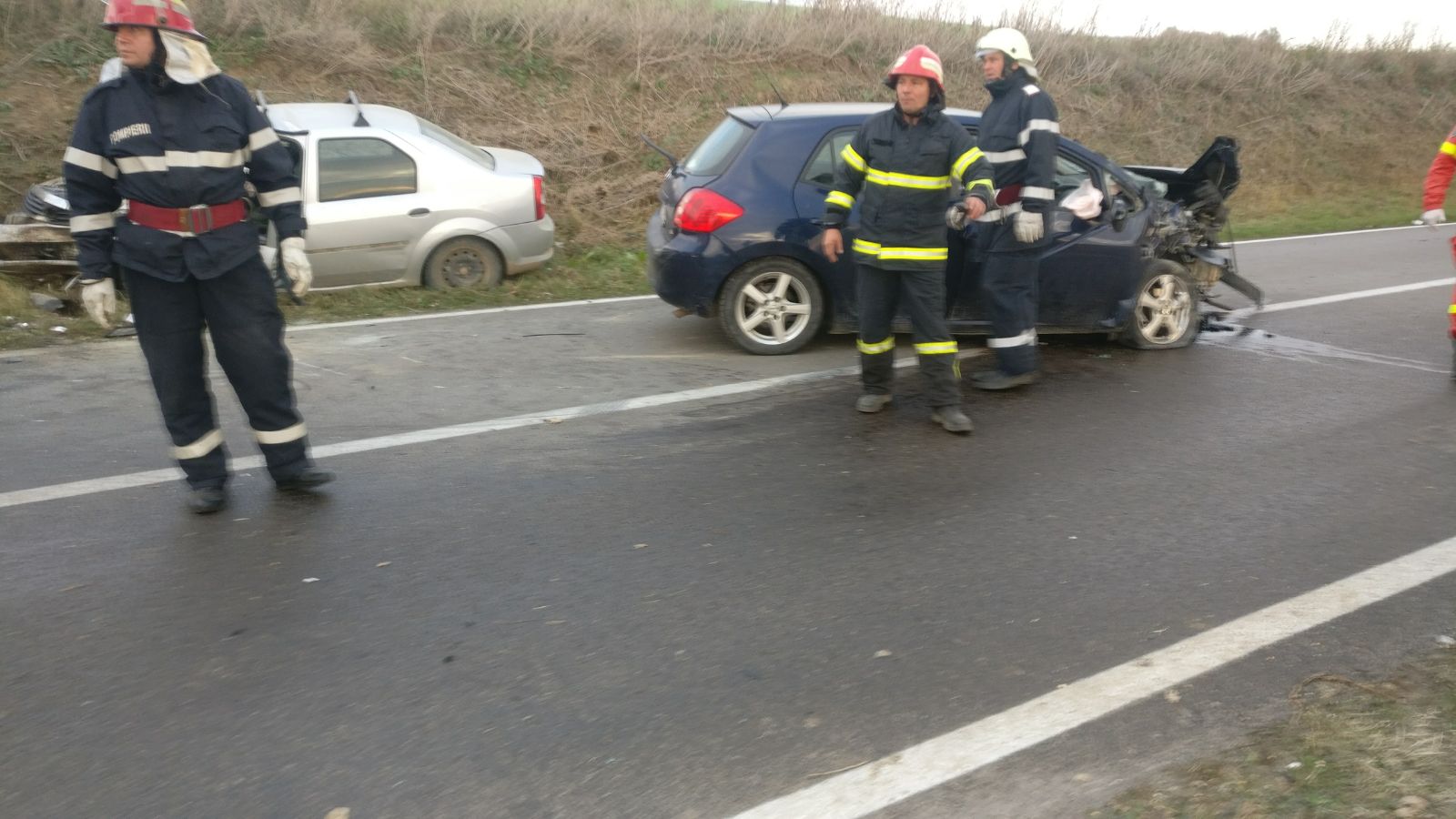 TULCEA: Accident rutier în apropiere de Agighiol. Intervin POMPIERII