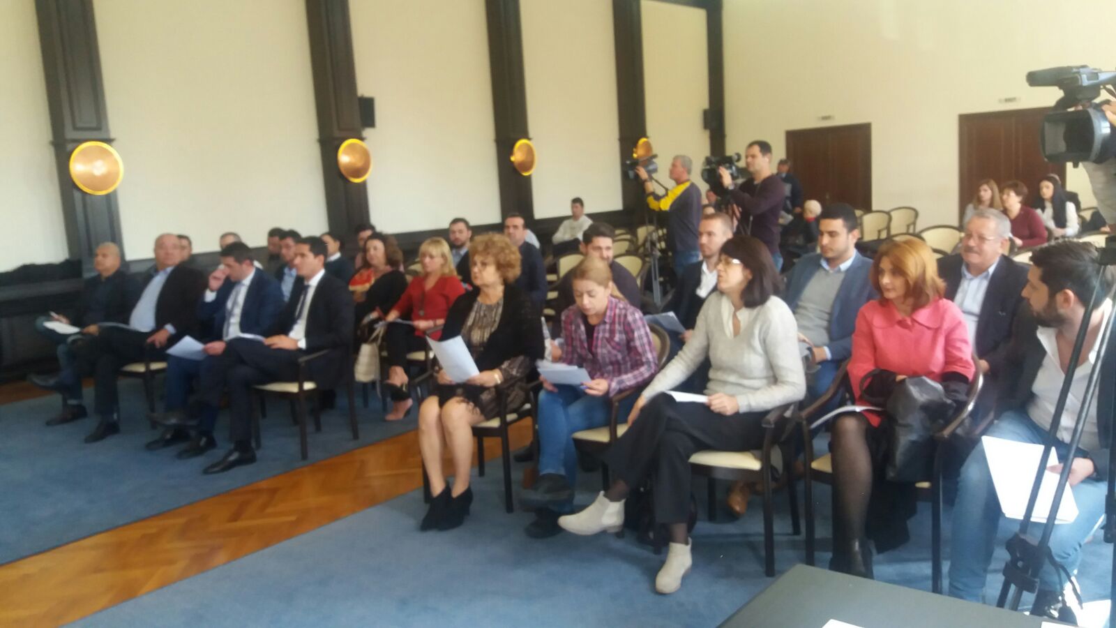 CONSTANŢA: Motivul pentru care mai mulți consilieri locali au părăsit sala în timpul şedinţei CLM
