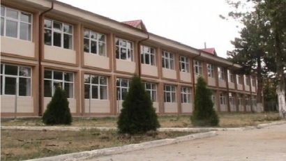 UER: Încă o clasă de a IX-a, de la Liceul din Crucea, desființată ilegal cu două zile înaintea începerii anului școlar
