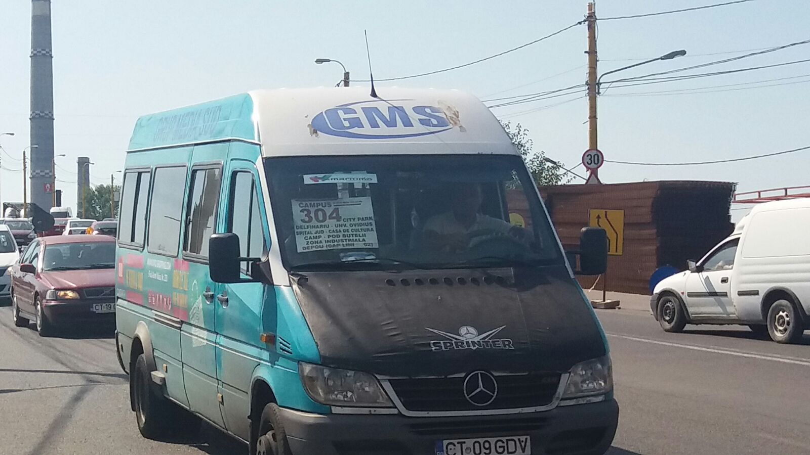 De mâine, toate microbuzele revin pe trasee