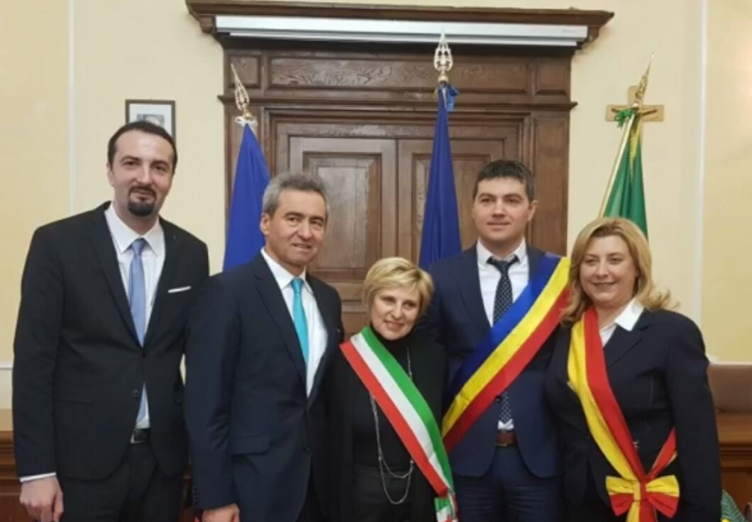 Oraşele Ovidiu şi Sulmona, înfrățite oficial