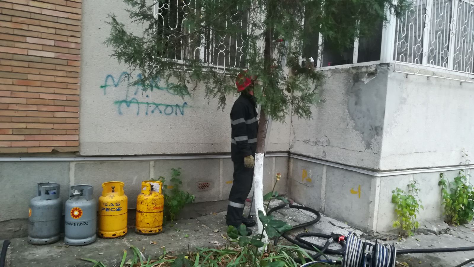 UPDATE!Constanța: Incendiu într-un bloc de pe str. Dunării!