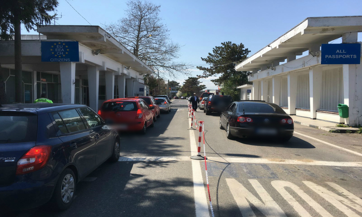 Urmărit general prins în timp ce încerca să iasă din țară pe la Vama Veche