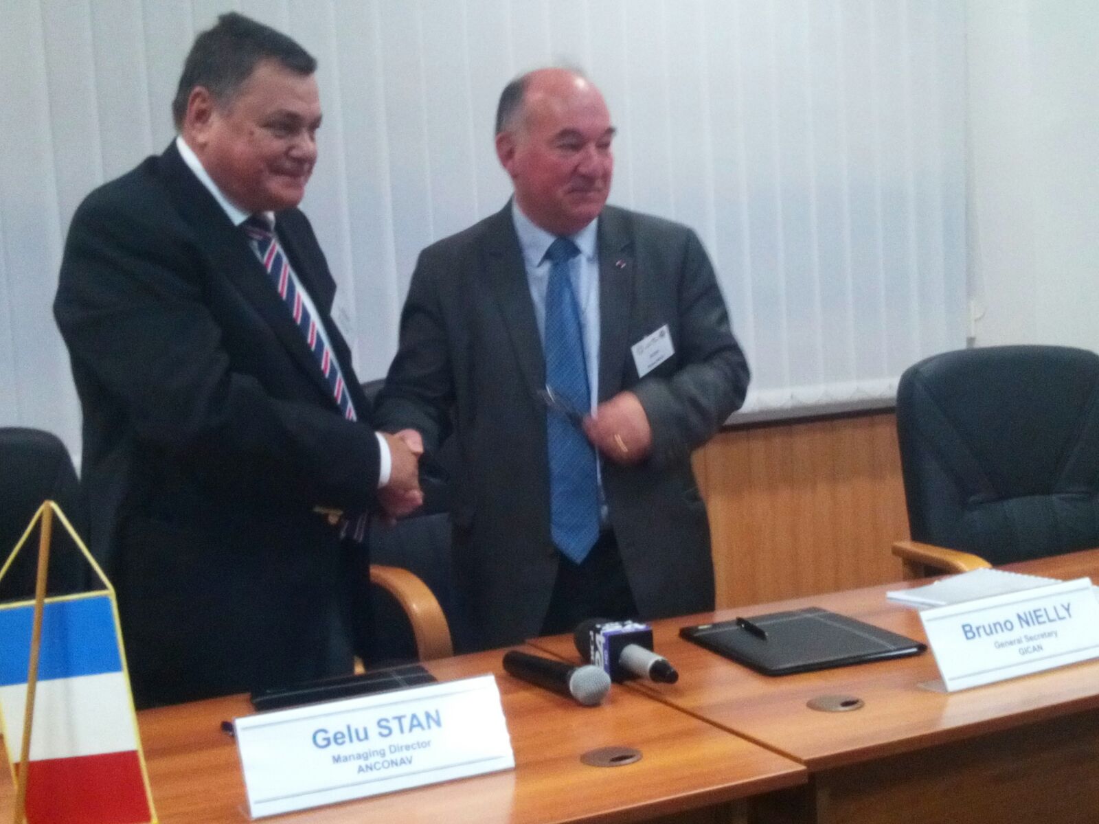 Companii din mai multe țări se arată interesate de construirea unor corvete și de modernizarea fregatelor