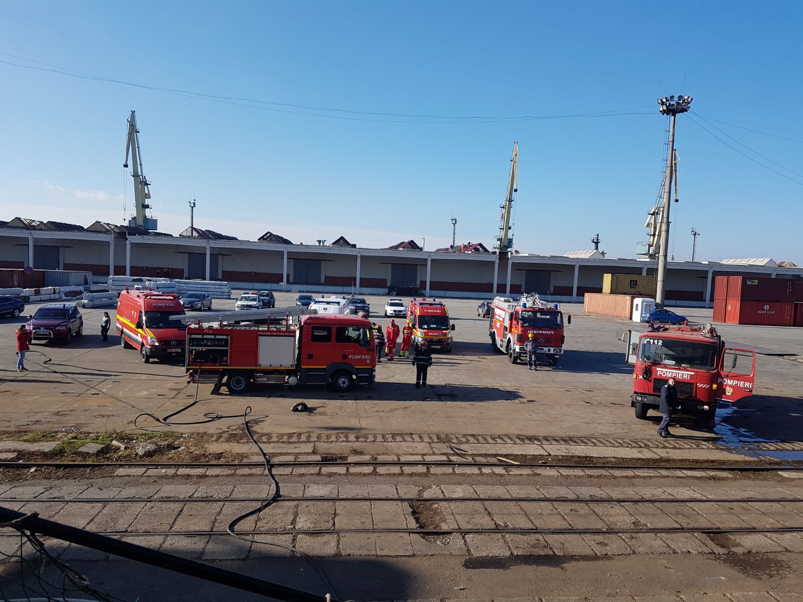 CONSTANȚA/FOTO: Incendiu pe o navă aflată în port – update