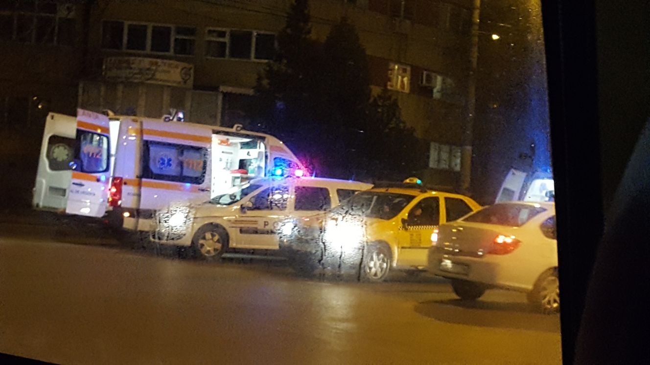 CONSTANȚA: Pieton lovit de autobuz