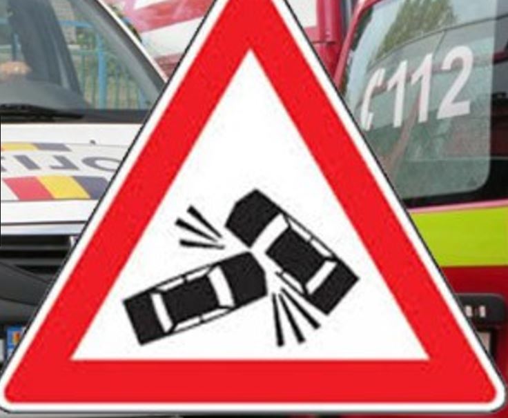 UPDATE – CONSTANȚA: Un șofer a fugit de la locul accientului după ce a lovit un pieton și a avariat o mașină
