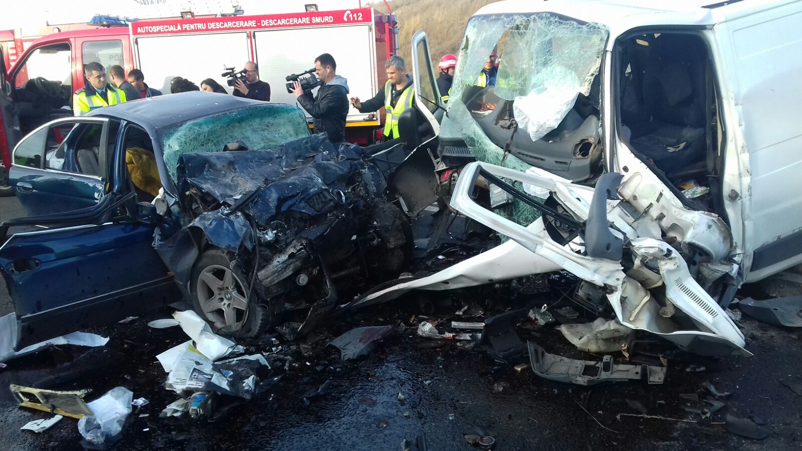 UPDATE – FOTO/ Județul CONSTANȚA: Accident grav între localitățile Ovidiu și Mihail Kogălniceanu