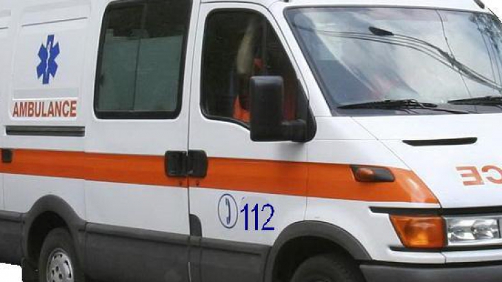 Constanța: Adolescentă rănită într-un accident rutier