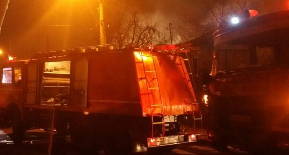 Incendiu la hornul unei case din MEDGIDIA