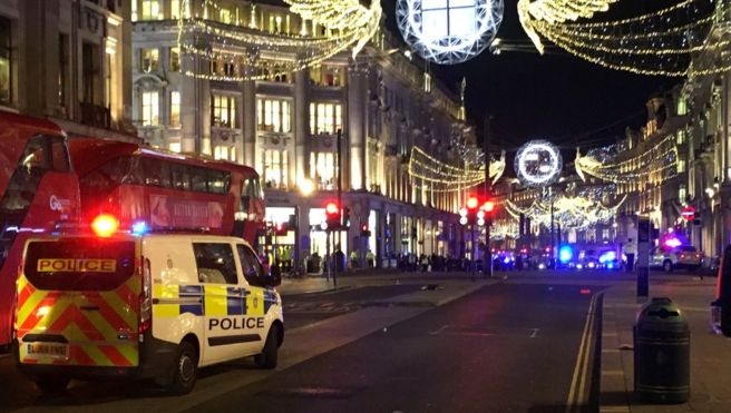 UPDATE: Două stații de metrou din Londra au fost evacuate